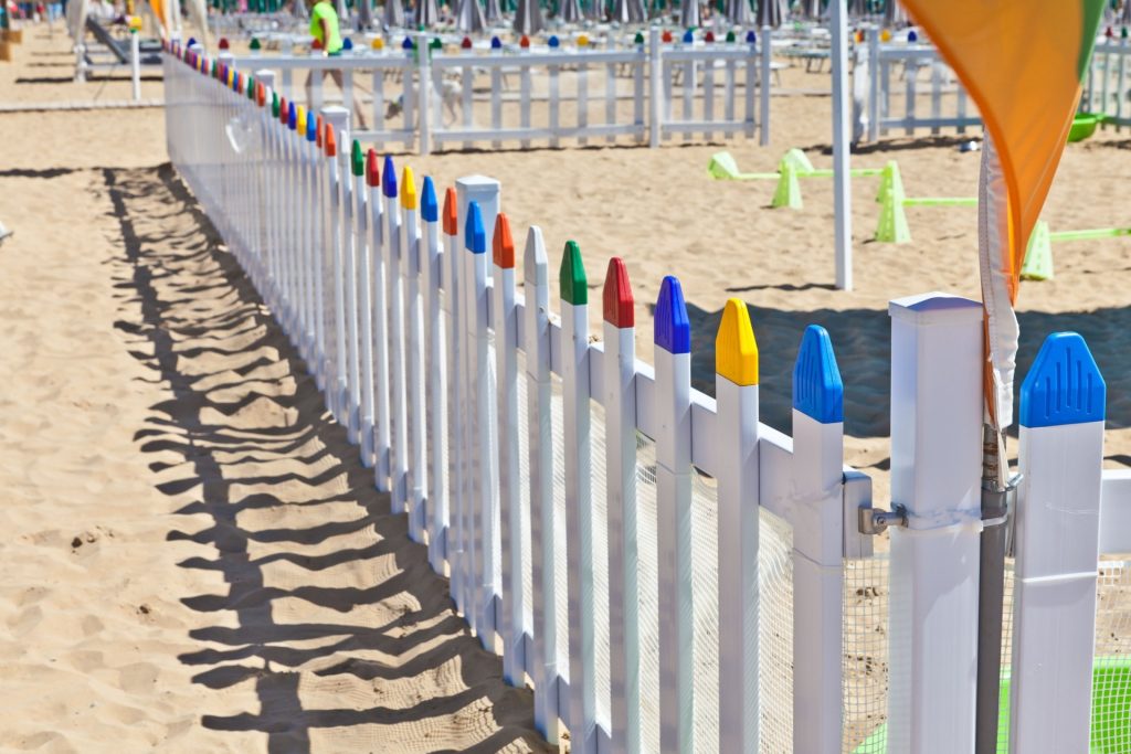 staccionata stabilimento balneare