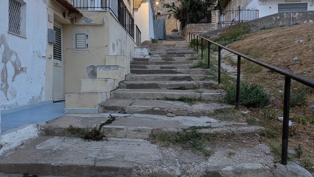 Scalinata via cONSIGLIO