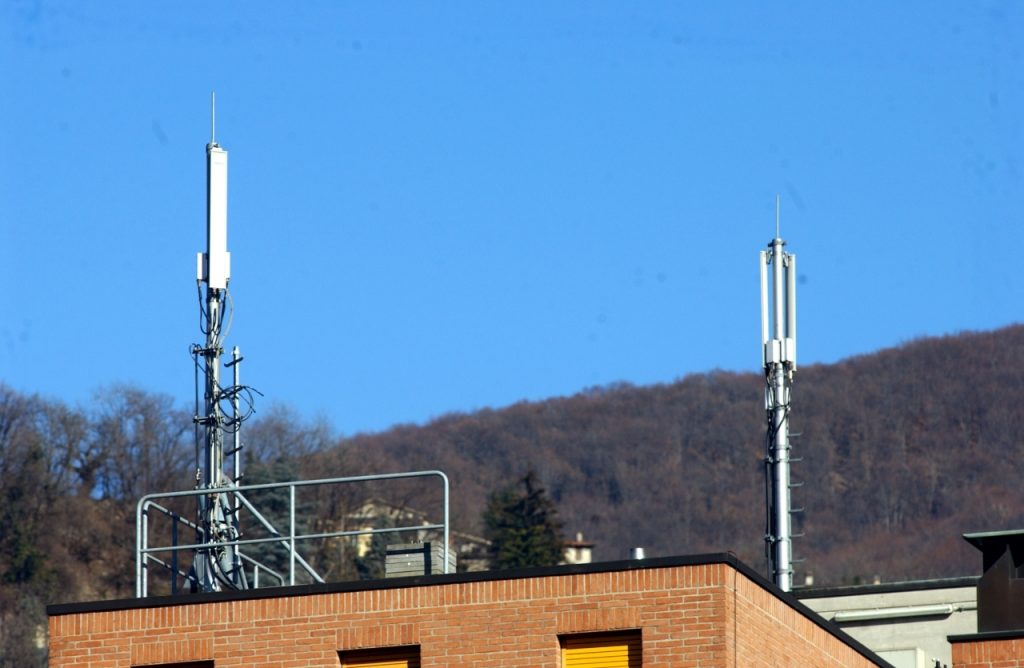 antenne telefonia mobile