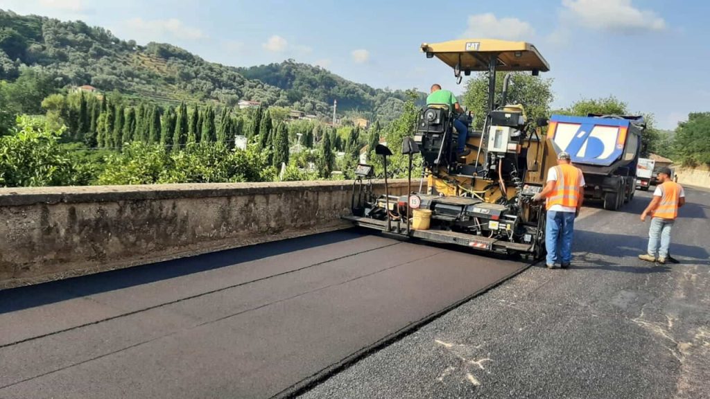 lavori strada provinciale