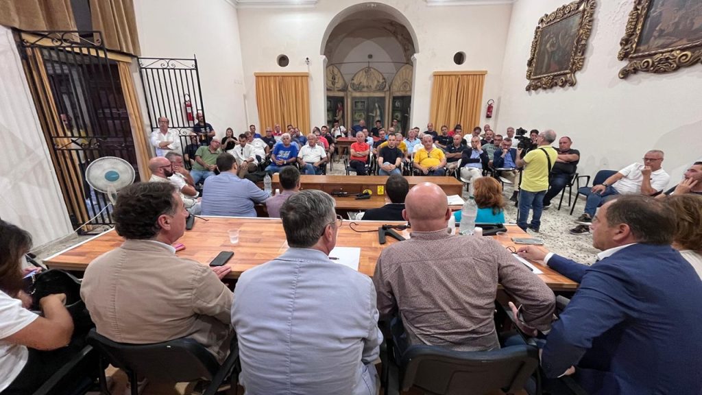pesca assemblea sala blasco 2025