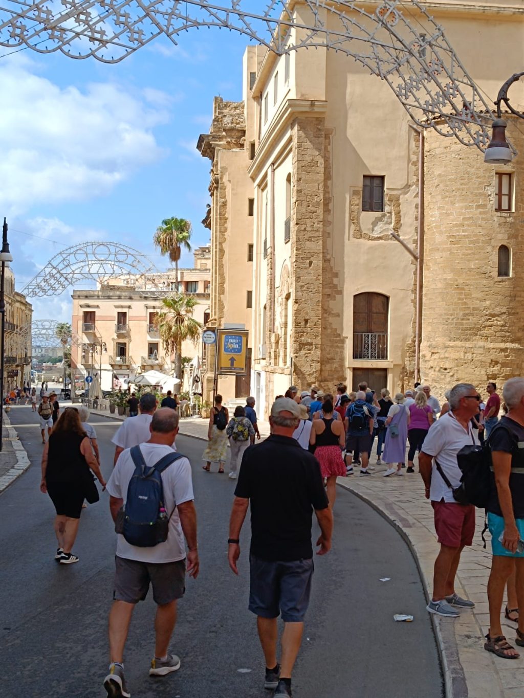 turisti sciacca 2025 1