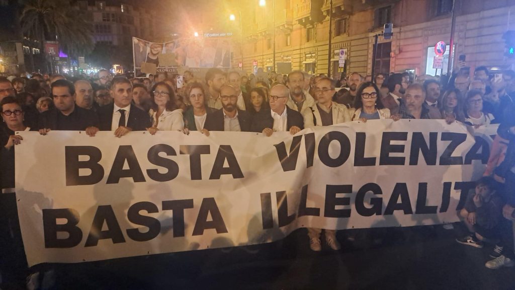 corteo palermo 10-25