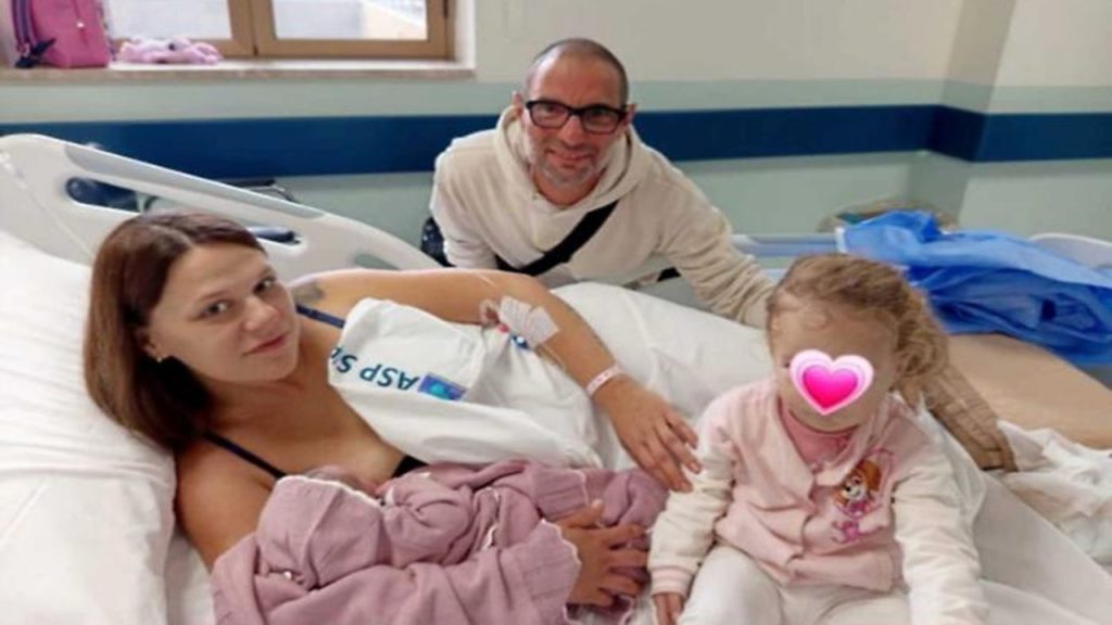 famiglia augusta parto a casa 2025