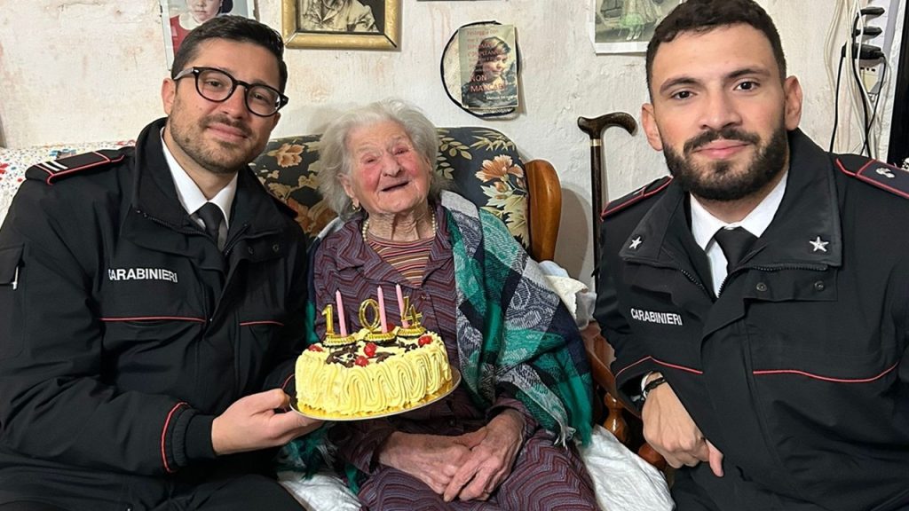 zia rosina carabinieri 2025