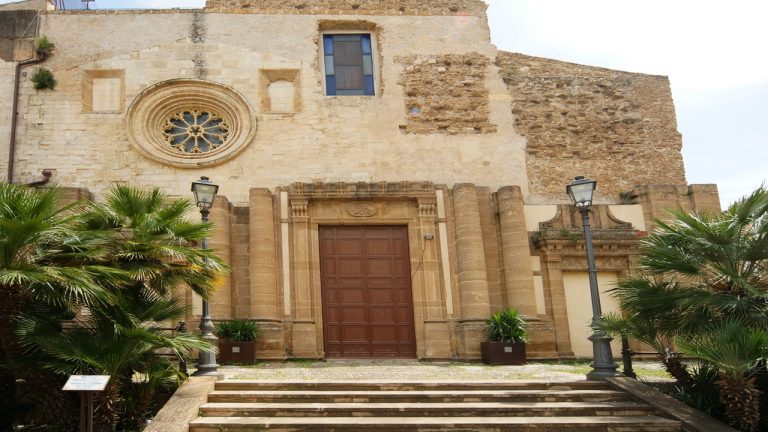 Sciacca-chiesa-del-carmine-b