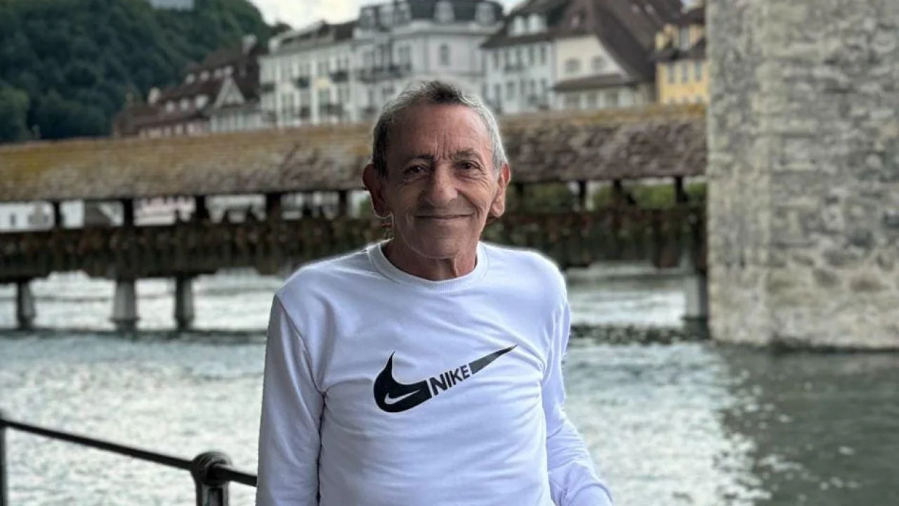 Accompagna la moglie in ospedale per una visita ma nell’attesa cade e muore: aperta inchiesta