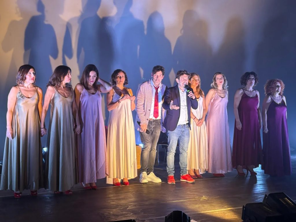 mama non mama teatro 2026