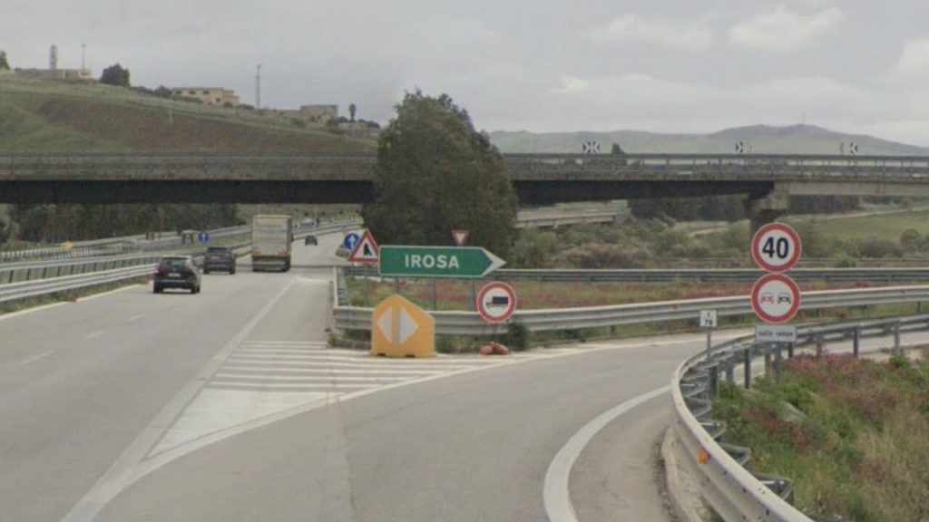 pa-ct svincolo autostradale per Irosa