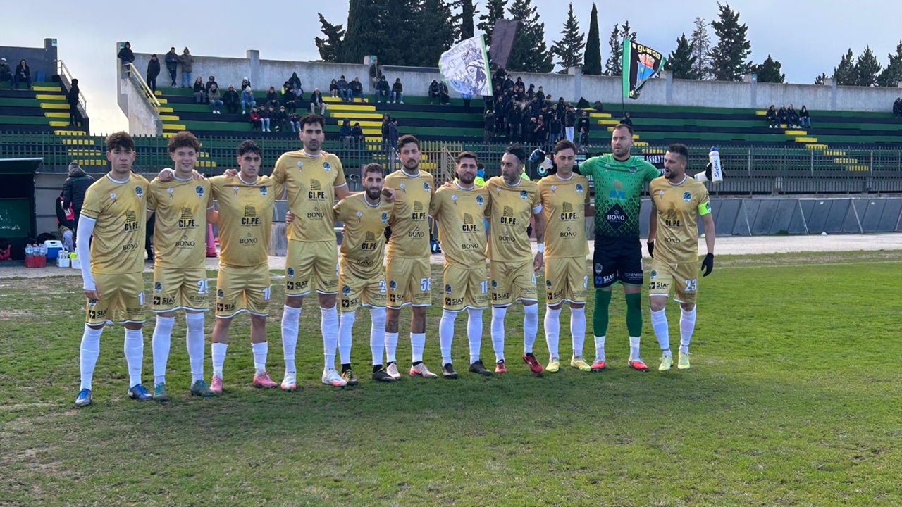 Licata ha fatto esplodere il Gurrera con una conclusione straordinaria dai 30 metri che ha...