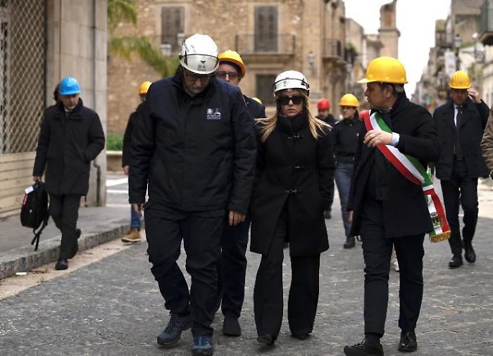 meloni sicilia 02-26