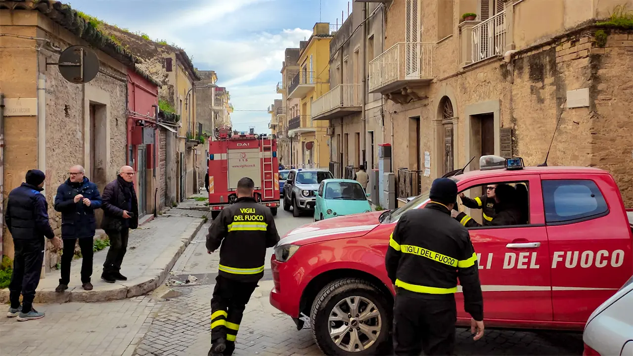 niscemi vigili del fuoco