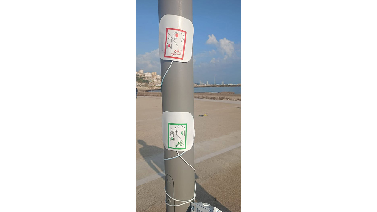 defibrillatore vandalizzato stazzone