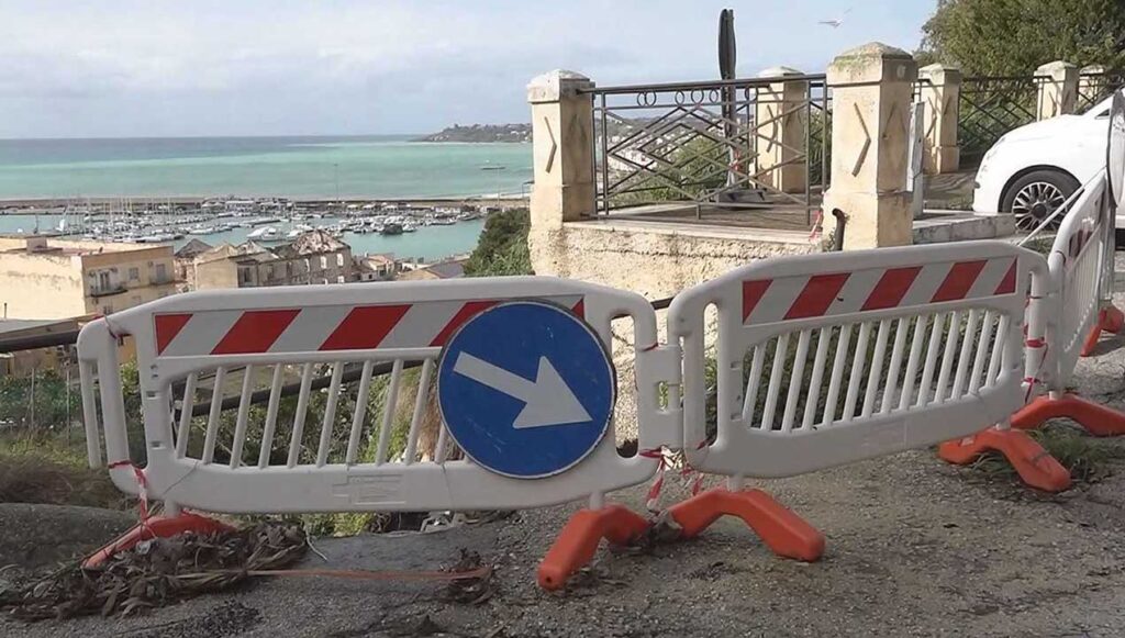 frana VIA ELEONORA D'ARAGONA