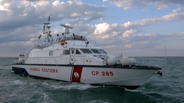 guardia costiera LAMPEDUSA