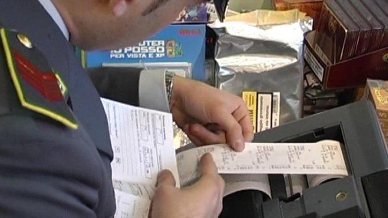 guardia-finanza-scontrino-fiscale