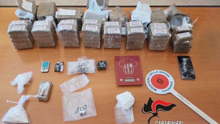 carabinieri droga Sciacca 23 apr 2026