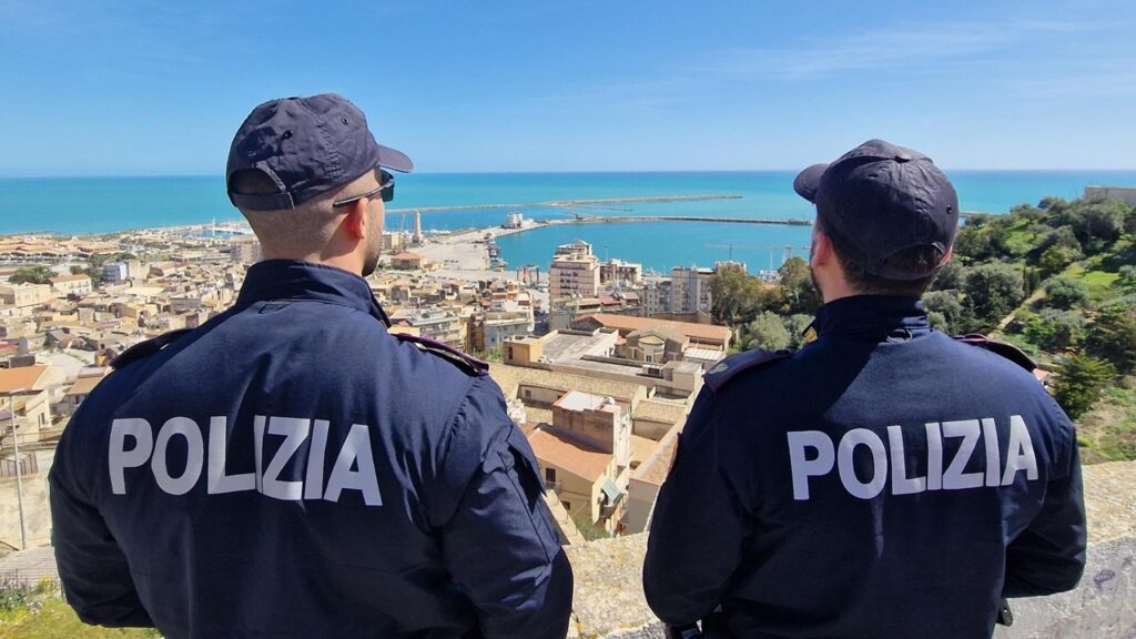 polizia porto empedocle