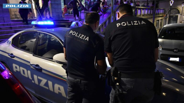 Polizia controlli sera
