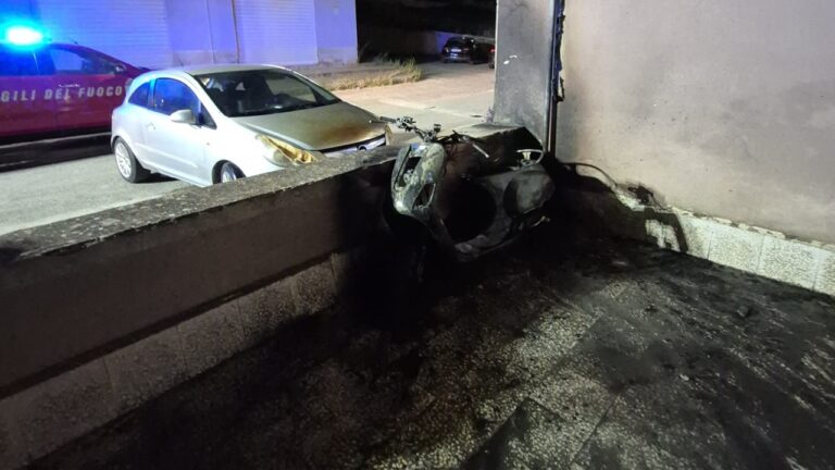 motorino incendio sciacca 2026