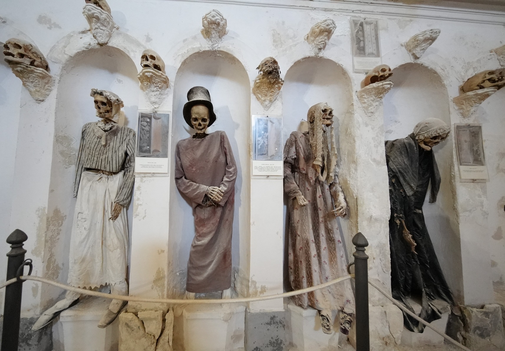 Burgio (AG), Museo delle Mummie, foto Fabio Fortuna (C) FAI (11)
