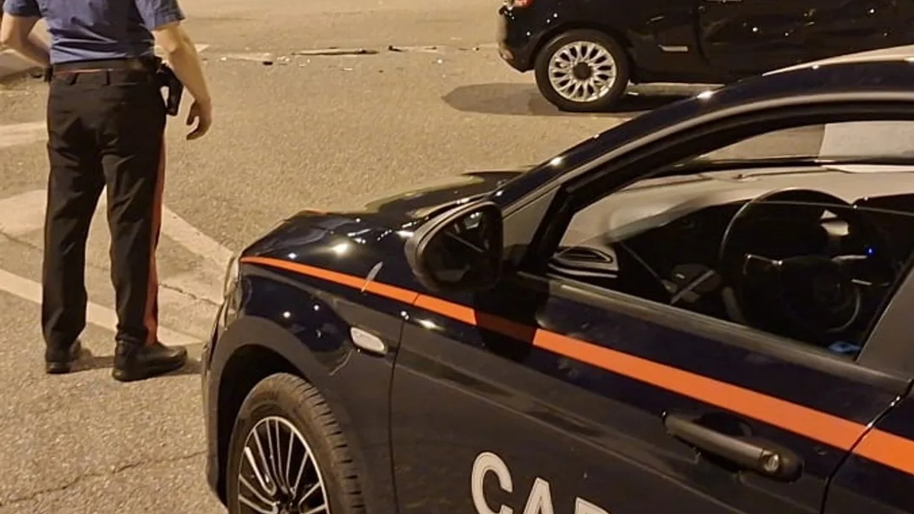 carabinieri auto estate