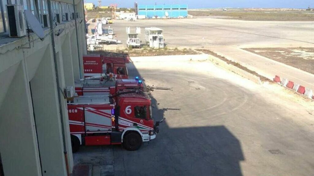 distaccamento aeroportuale vigili del fuoco di Lampedusa-2