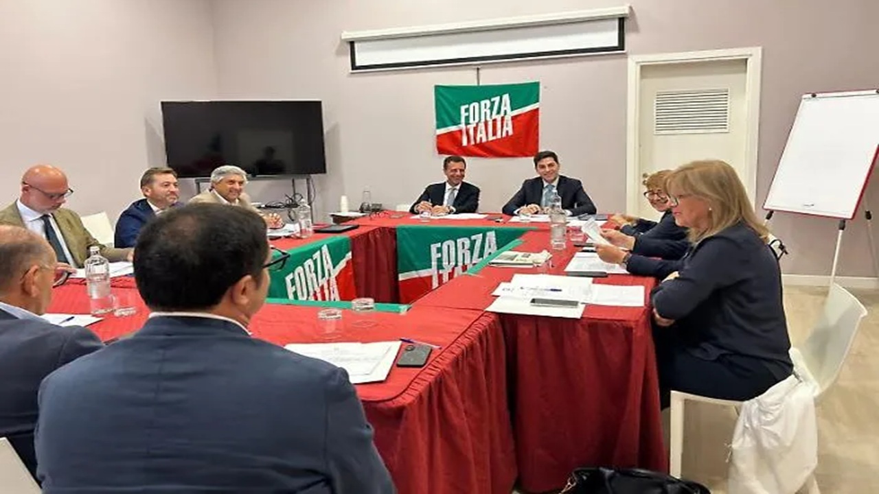 forza italia sicilia riunione 2026
